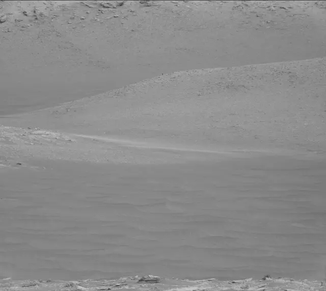 Sol 2842: Mast Camera (Mastcam)