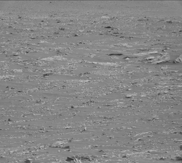 Sol 2842: Mast Camera (Mastcam)