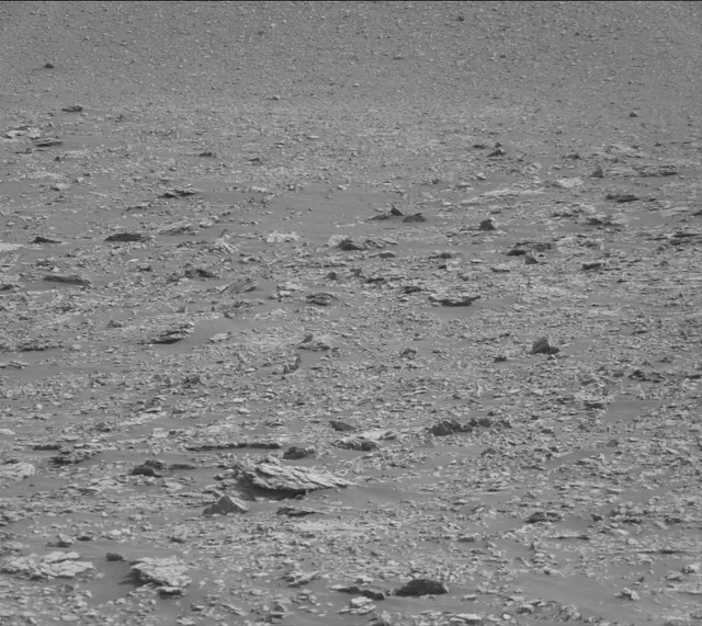 Sol 2842: Mast Camera (Mastcam)