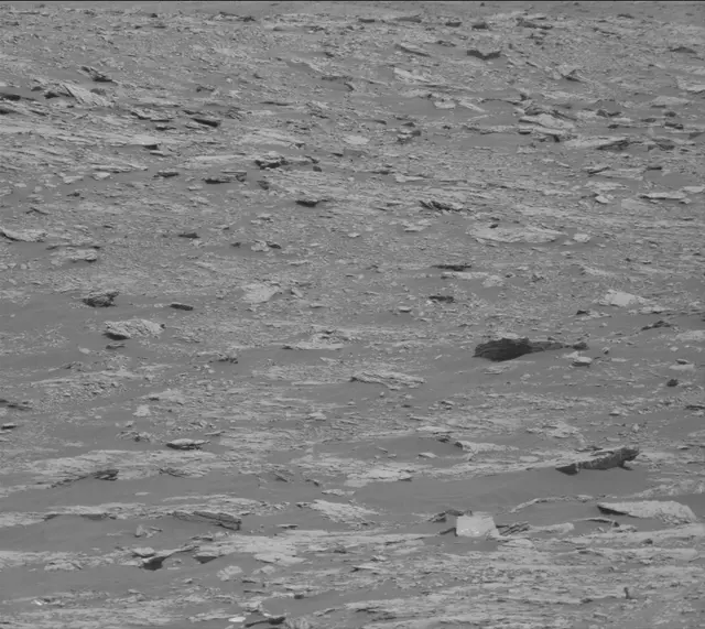 Sol 2845: Mast Camera (Mastcam)