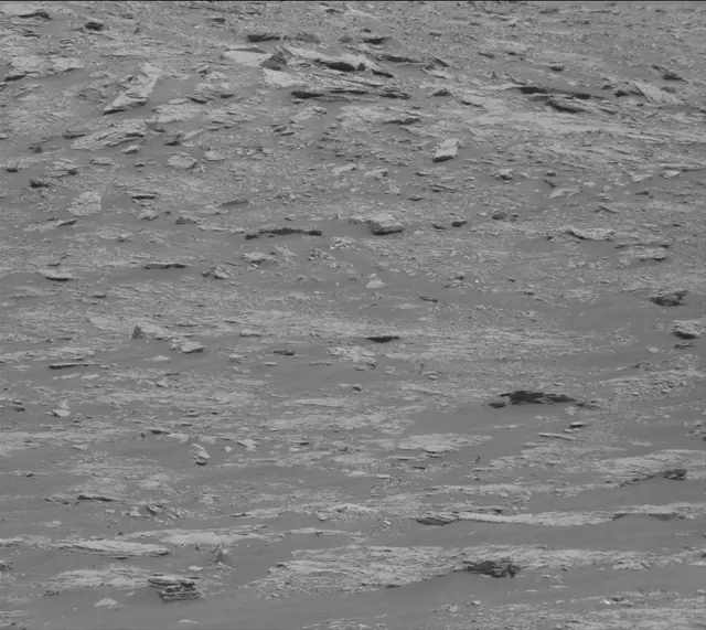 Sol 2845: Mast Camera (Mastcam)