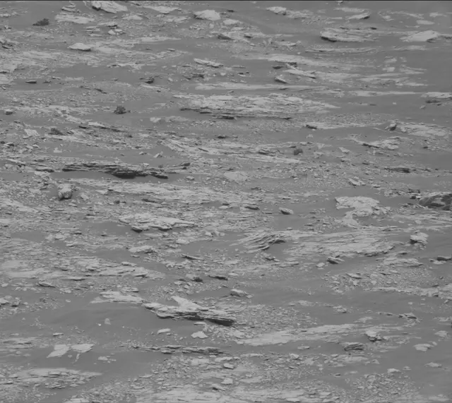 Sol 2845: Mast Camera (Mastcam)