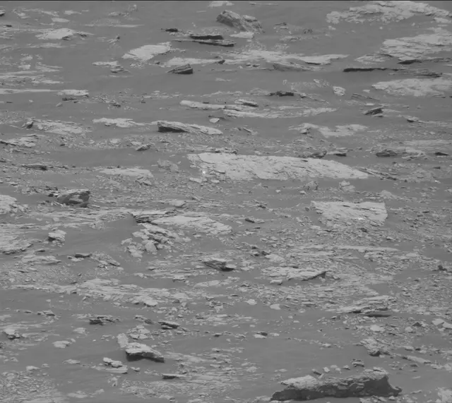 Sol 2845: Mast Camera (Mastcam)