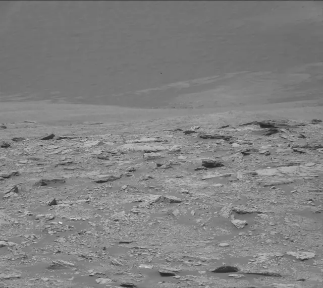 Sol 2845: Mast Camera (Mastcam)