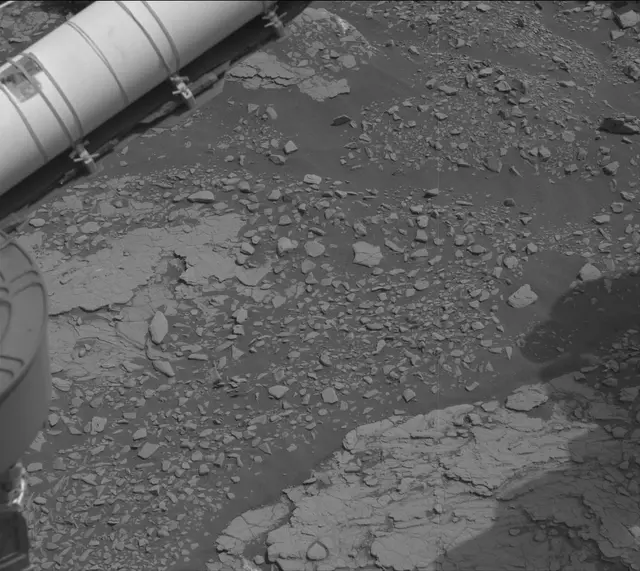 Sol 2848: Mast Camera (Mastcam)