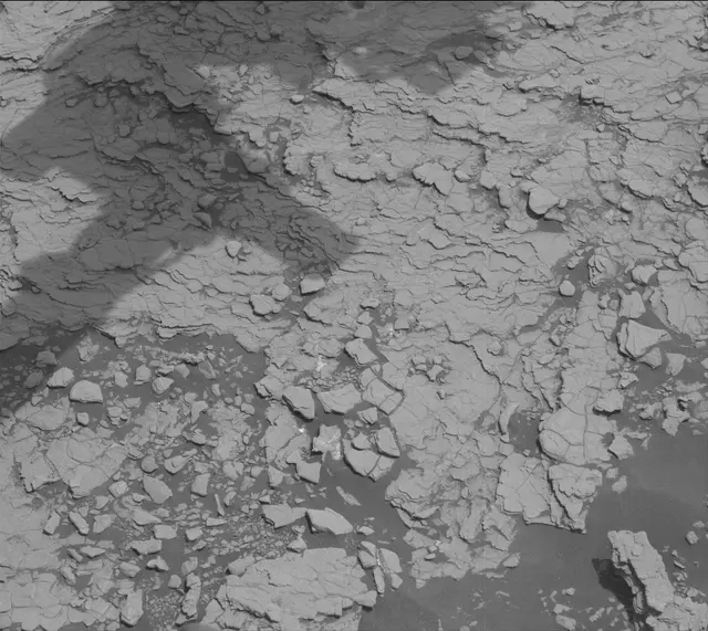 Sol 2848: Mast Camera (Mastcam)