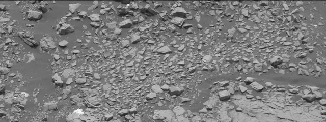 Sol 2850: Mast Camera (Mastcam)