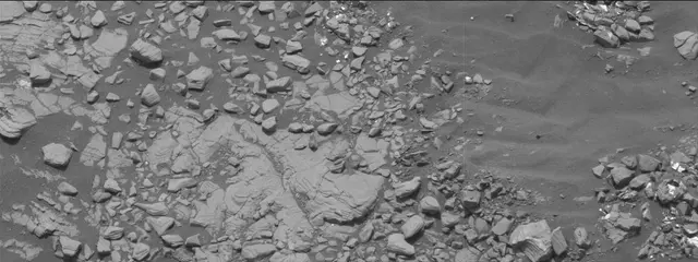 Sol 2850: Mast Camera (Mastcam)