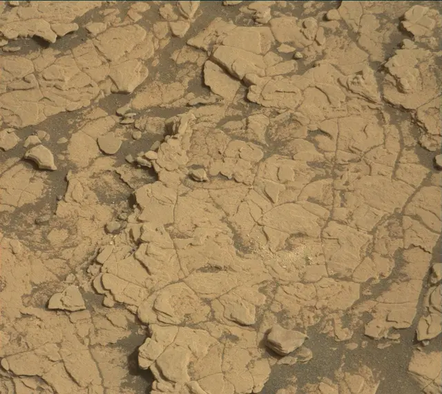 Sol 2850: Mast Camera (Mastcam)