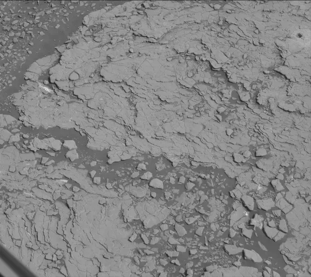 Sol 2851: Mast Camera (Mastcam)