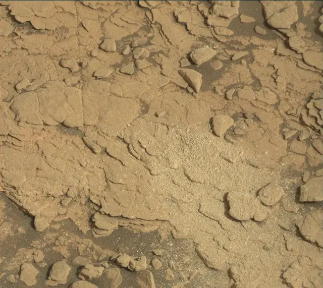 Sol 2851: Mast Camera (Mastcam)