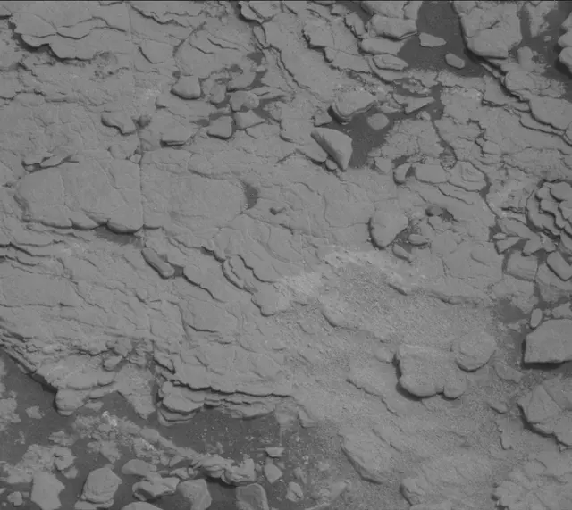 Sol 2852: Mast Camera (Mastcam)