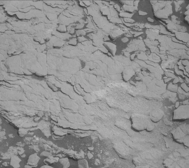 Sol 2852: Mast Camera (Mastcam)