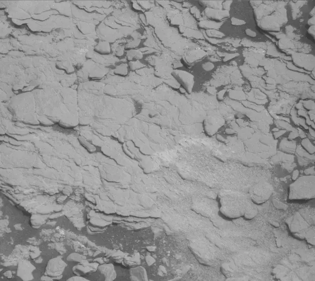 Sol 2852: Mast Camera (Mastcam)