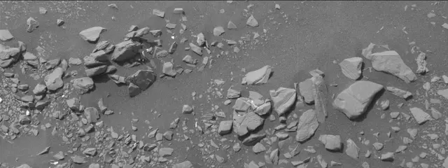 Sol 2853: Mast Camera (Mastcam)