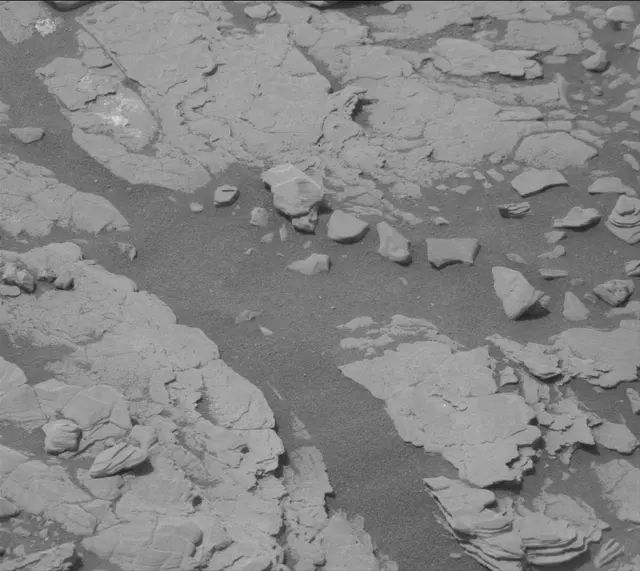 Sol 2853: Mast Camera (Mastcam)
