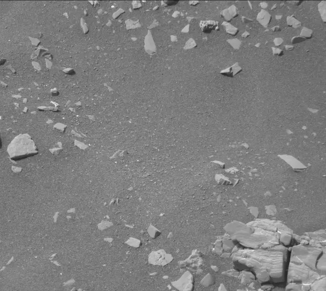Sol 2853: Mast Camera (Mastcam)