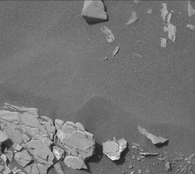 Sol 2853: Mast Camera (Mastcam)