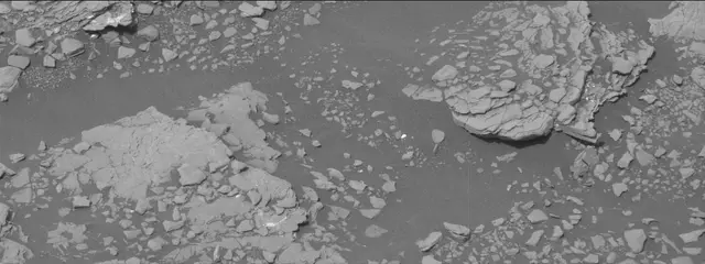 Sol 2860: Mast Camera (Mastcam)