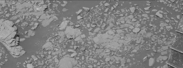 Sol 2860: Mast Camera (Mastcam)