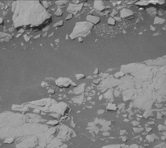 Sol 2860: Mast Camera (Mastcam)