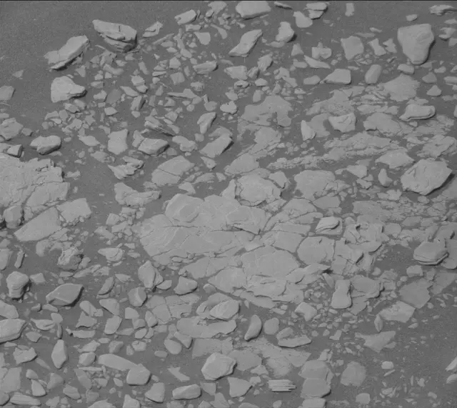 Sol 2860: Mast Camera (Mastcam)