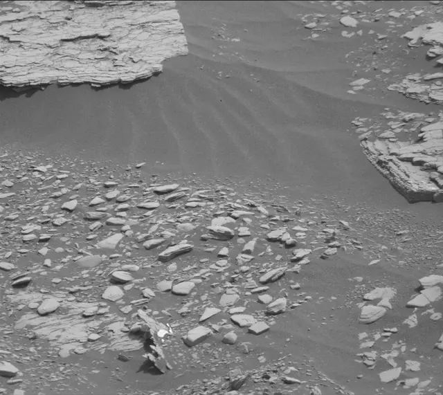 Sol 2861: Mast Camera (Mastcam)