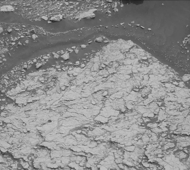Sol 2862: Mast Camera (Mastcam)