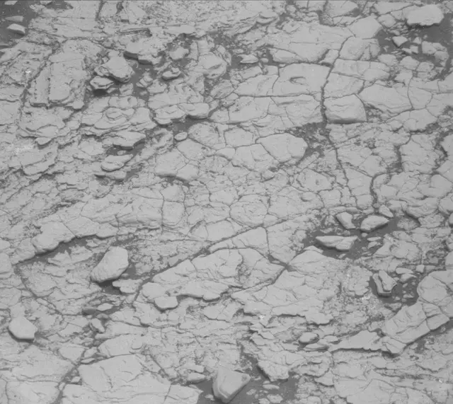 Sol 2862: Mast Camera (Mastcam)