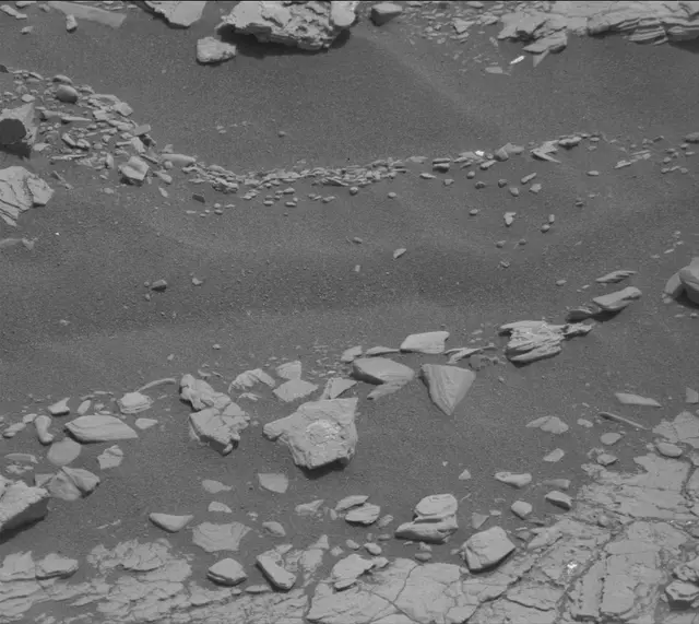 Sol 2862: Mast Camera (Mastcam)