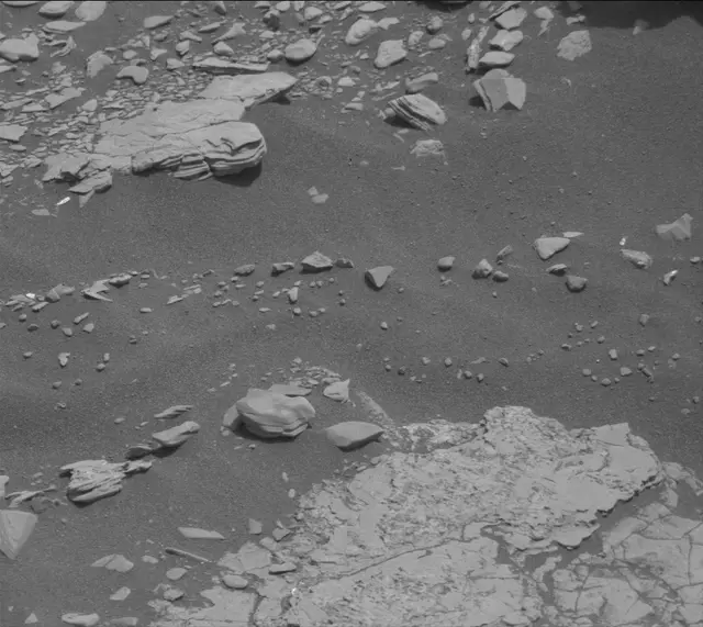 Sol 2862: Mast Camera (Mastcam)