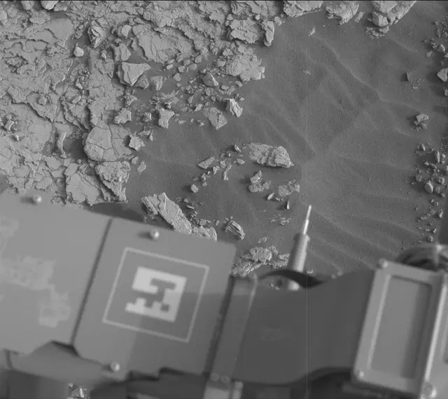 Sol 2865: Mast Camera (Mastcam)
