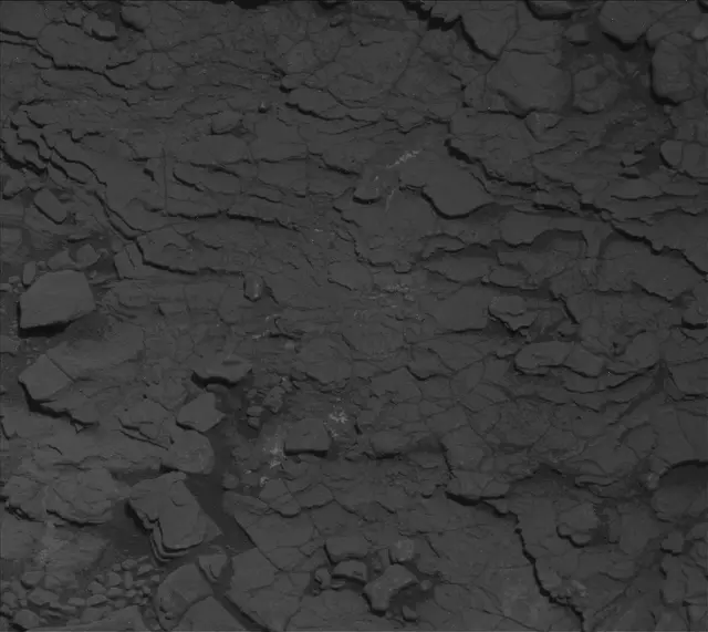 Sol 2869: Mast Camera (Mastcam)