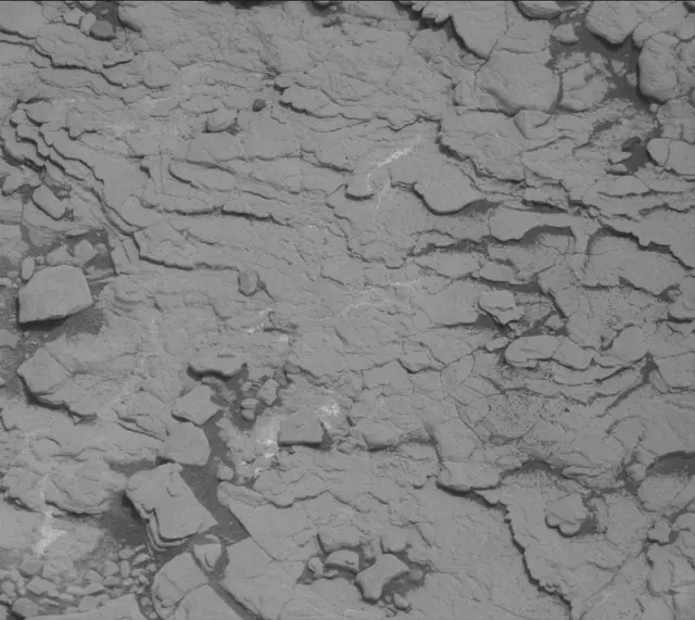 Sol 2869: Mast Camera (Mastcam)