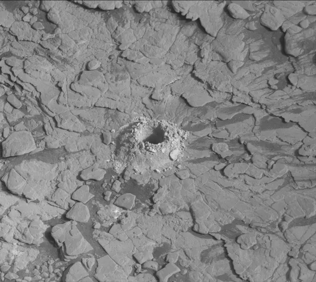 Sol 2870: Mast Camera (Mastcam)
