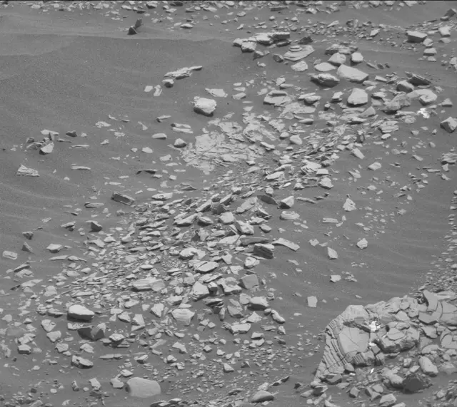 Sol 2871: Mast Camera (Mastcam)