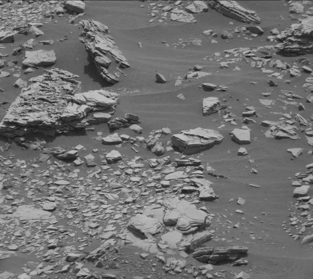 Sol 2871: Mast Camera (Mastcam)