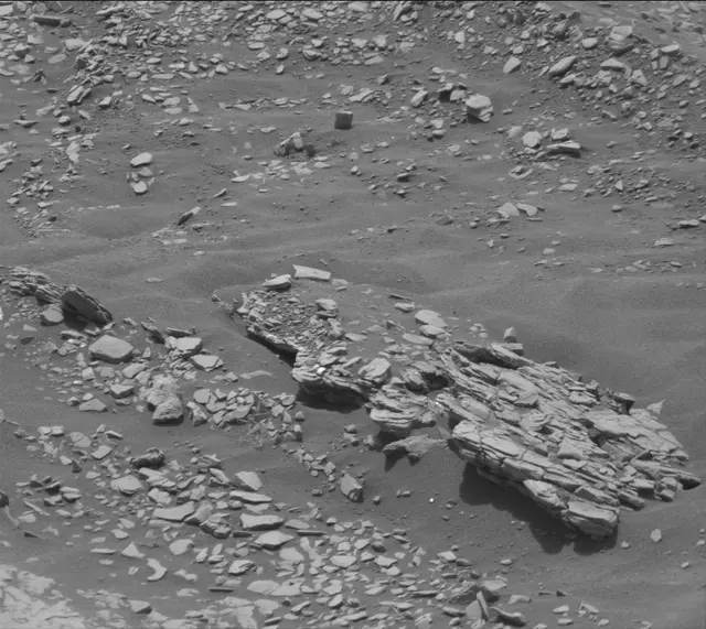 Sol 2871: Mast Camera (Mastcam)