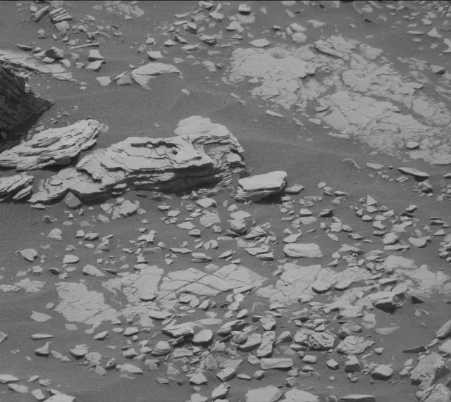 Sol 2871: Mast Camera (Mastcam)