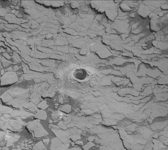 Sol 2872: Mast Camera (Mastcam)
