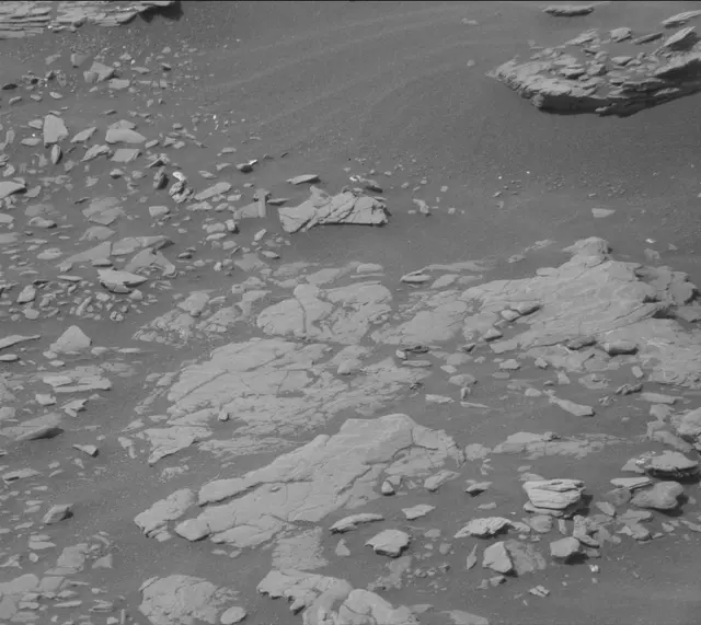 Sol 2873: Mast Camera (Mastcam)