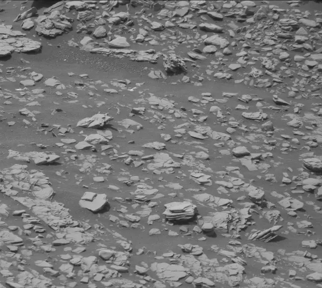 Sol 2873: Mast Camera (Mastcam)