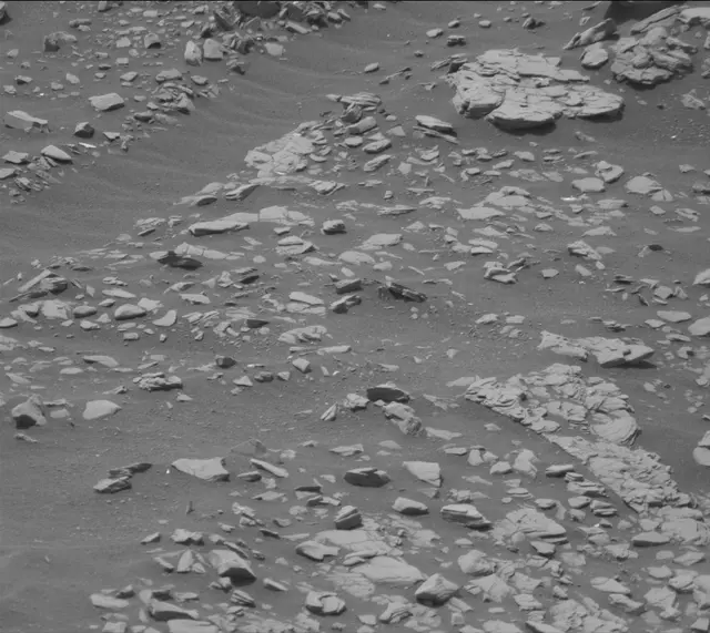 Sol 2873: Mast Camera (Mastcam)