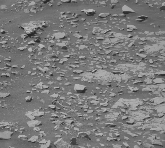 Sol 2873: Mast Camera (Mastcam)