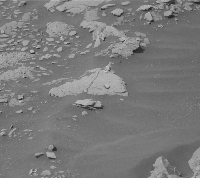 Sol 2873: Mast Camera (Mastcam)