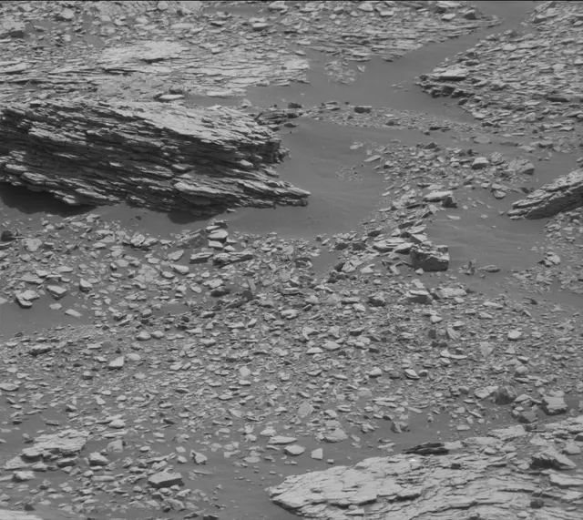 Sol 2874: Mast Camera (Mastcam)
