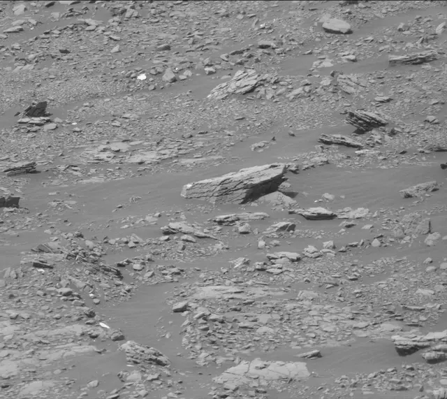 Sol 2877: Mast Camera (Mastcam)