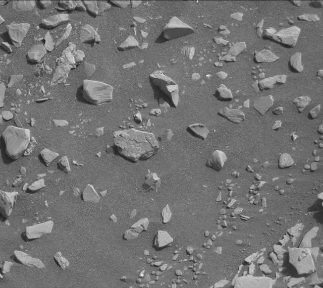 Sol 2877: Mast Camera (Mastcam)