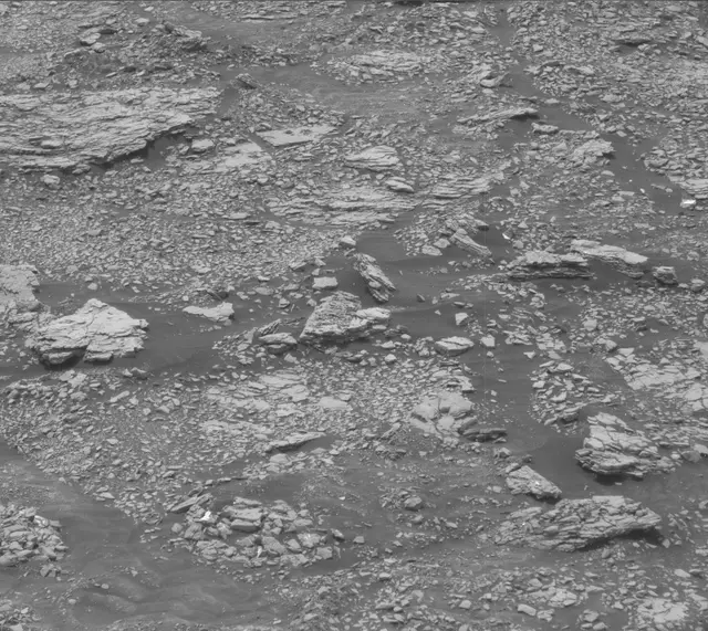 Sol 2882: Mast Camera (Mastcam)