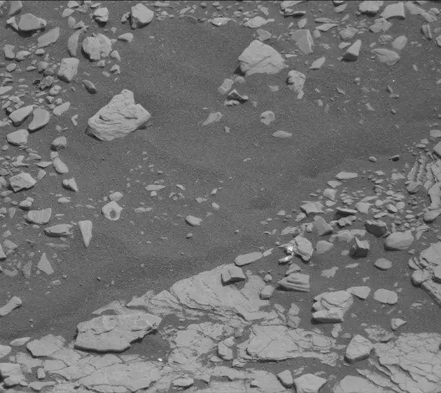 Sol 2882: Mast Camera (Mastcam)